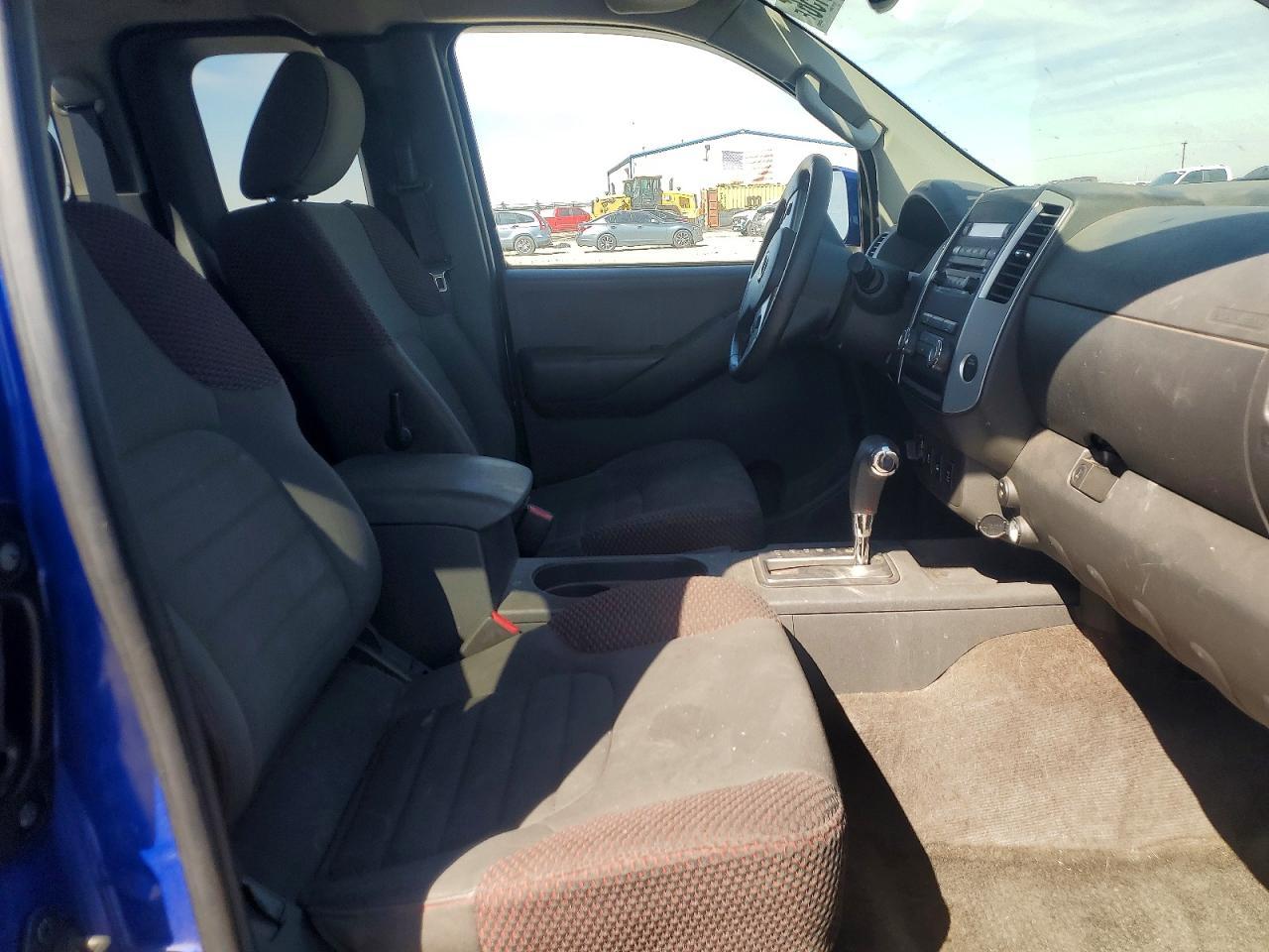 2012 Nissan Frontier SV V6