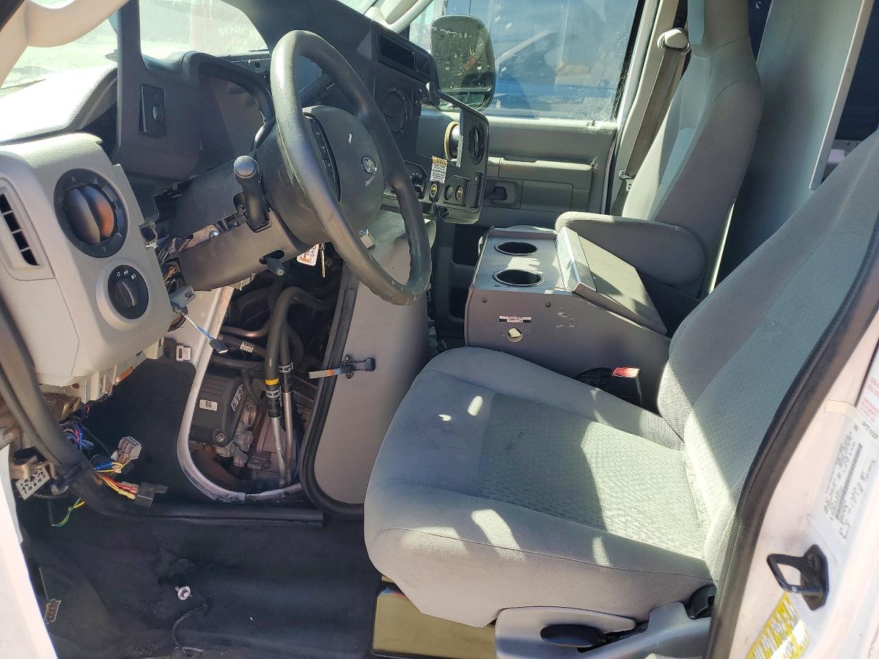 2014 Ford E350 Ambulance