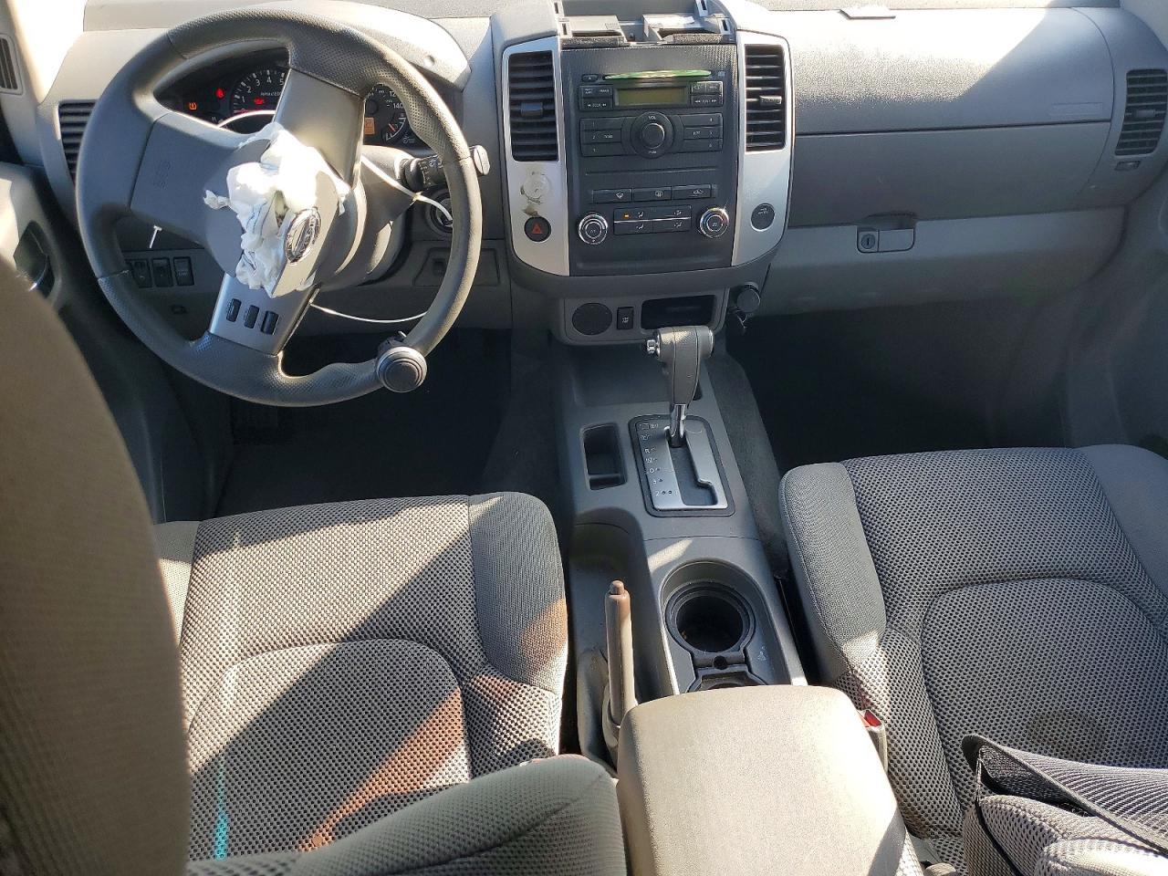 2010 Nissan Frontier SE V6