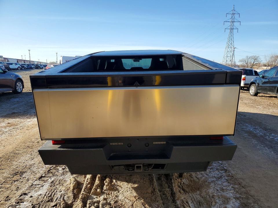 2024 Tesla Cybertruck