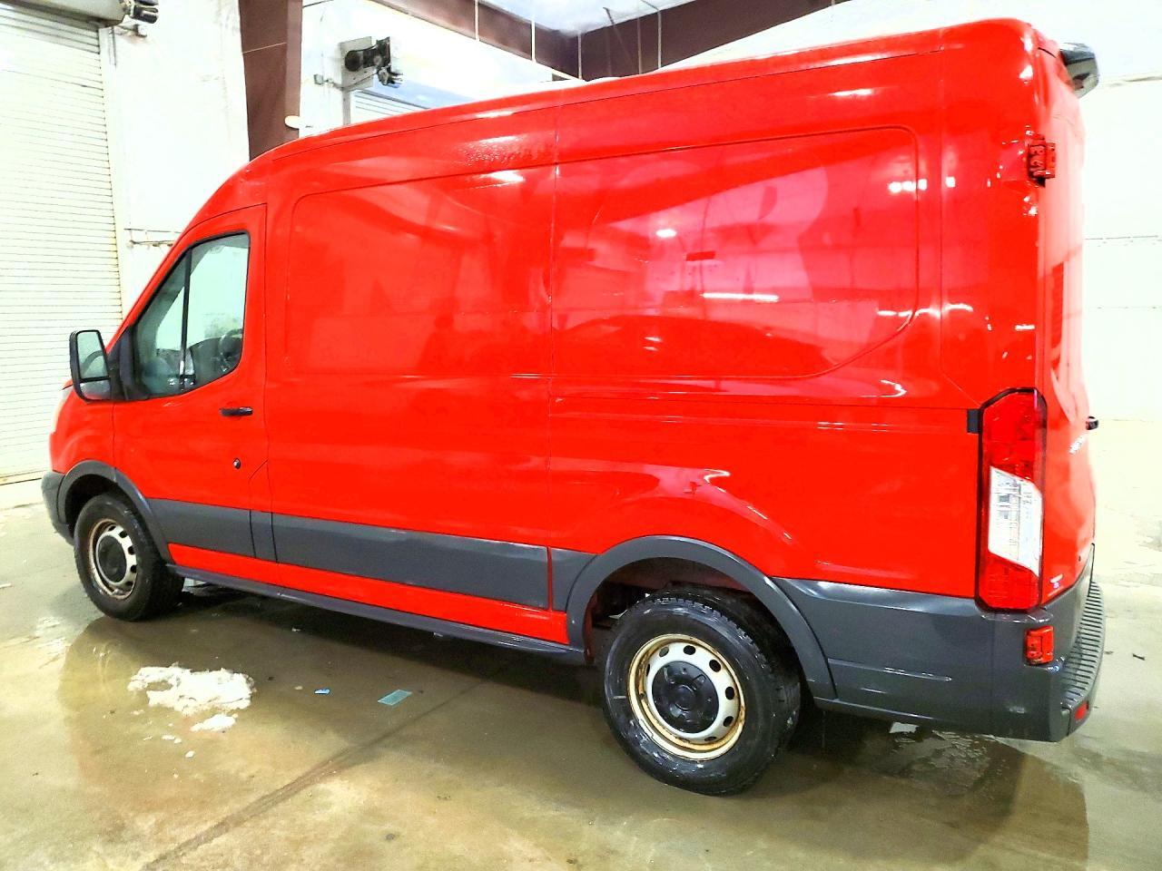 2018 Ford Transit T-250