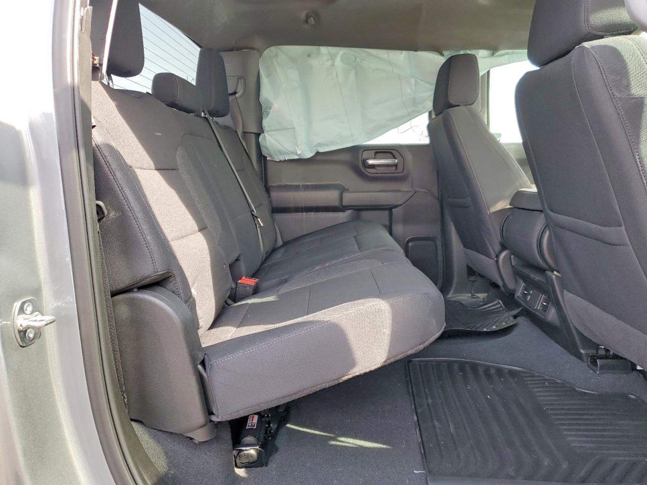 2025 Chevrolet Silverado K1500 Custom