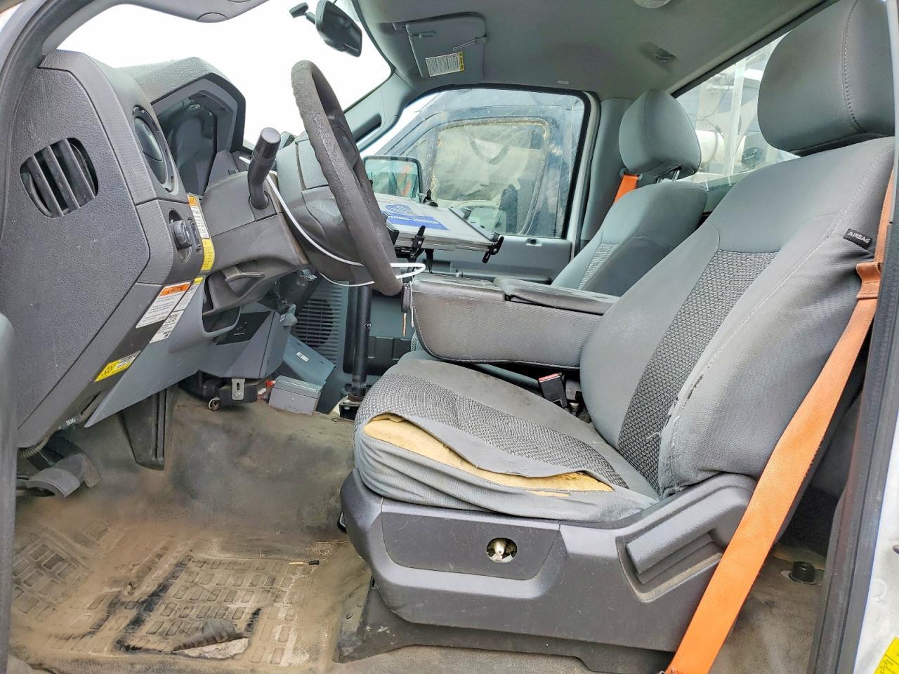 2015 Ford F450 Super Duty Bucket Truck