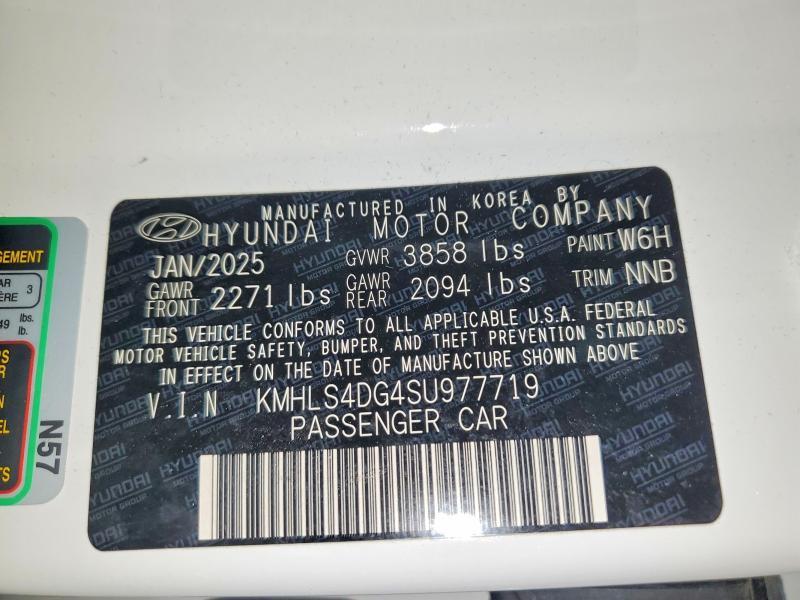 2025 Hyundai Elantra sel Convenience