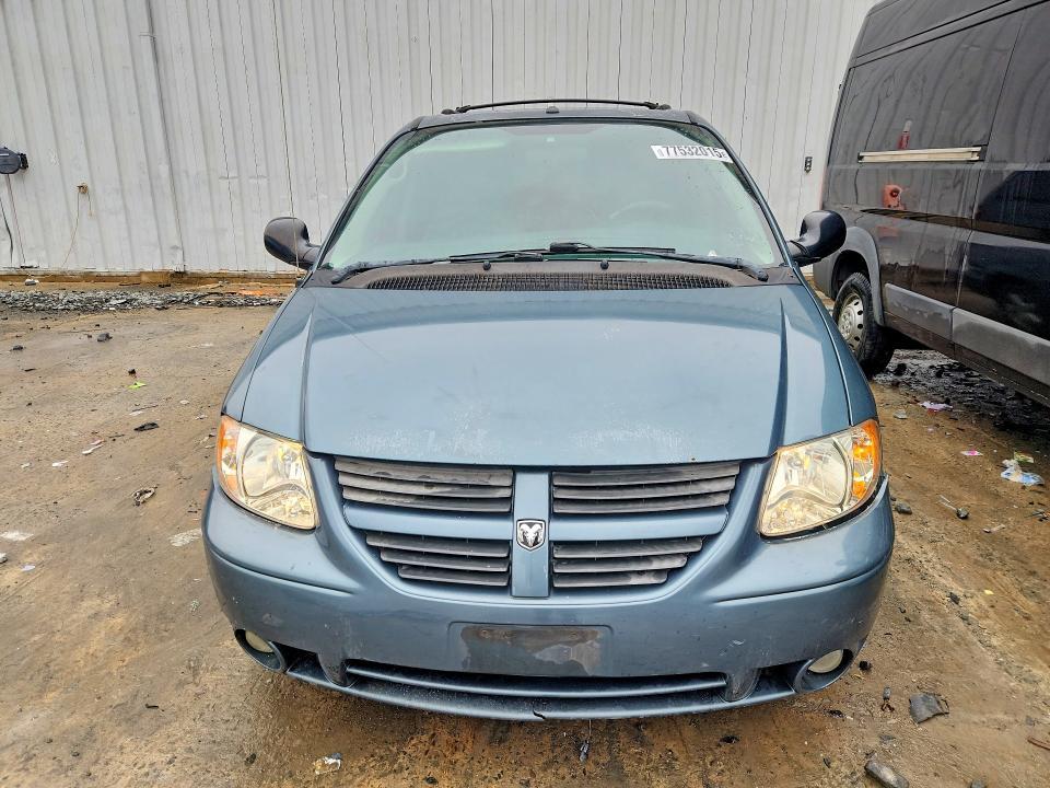 2006 Dodge Grand Caravan sxt