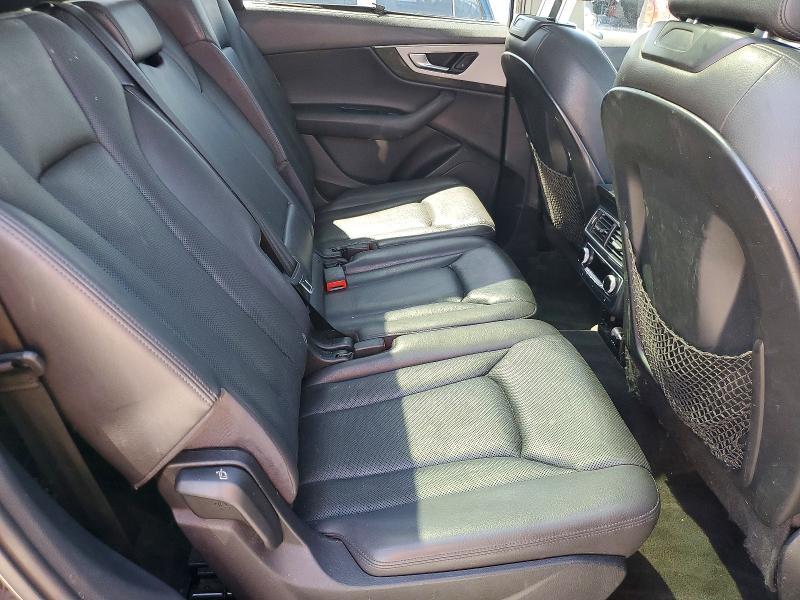 2017 Audi Q7 Premium Plus