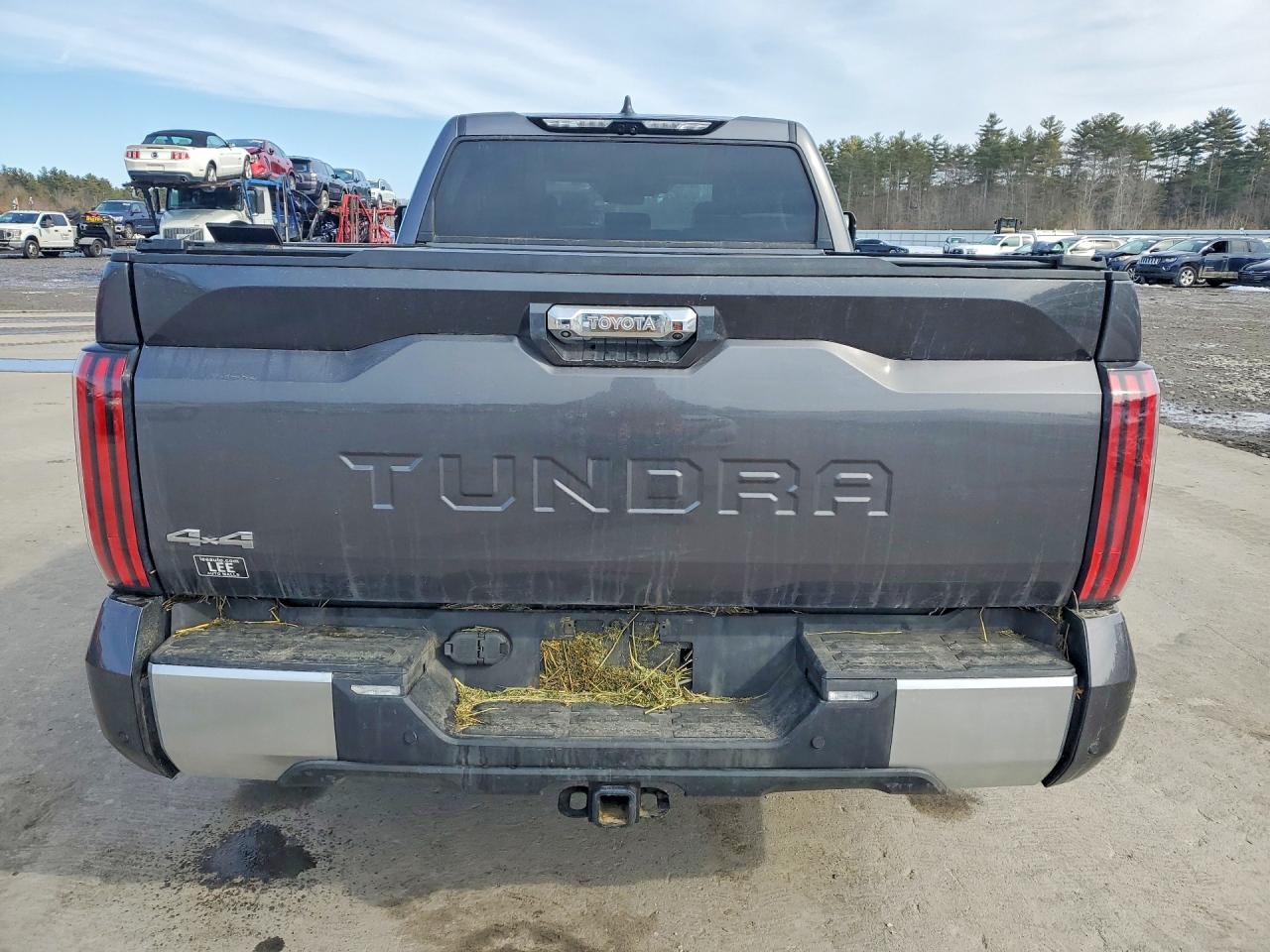2024 Toyota Tundra Limited HV