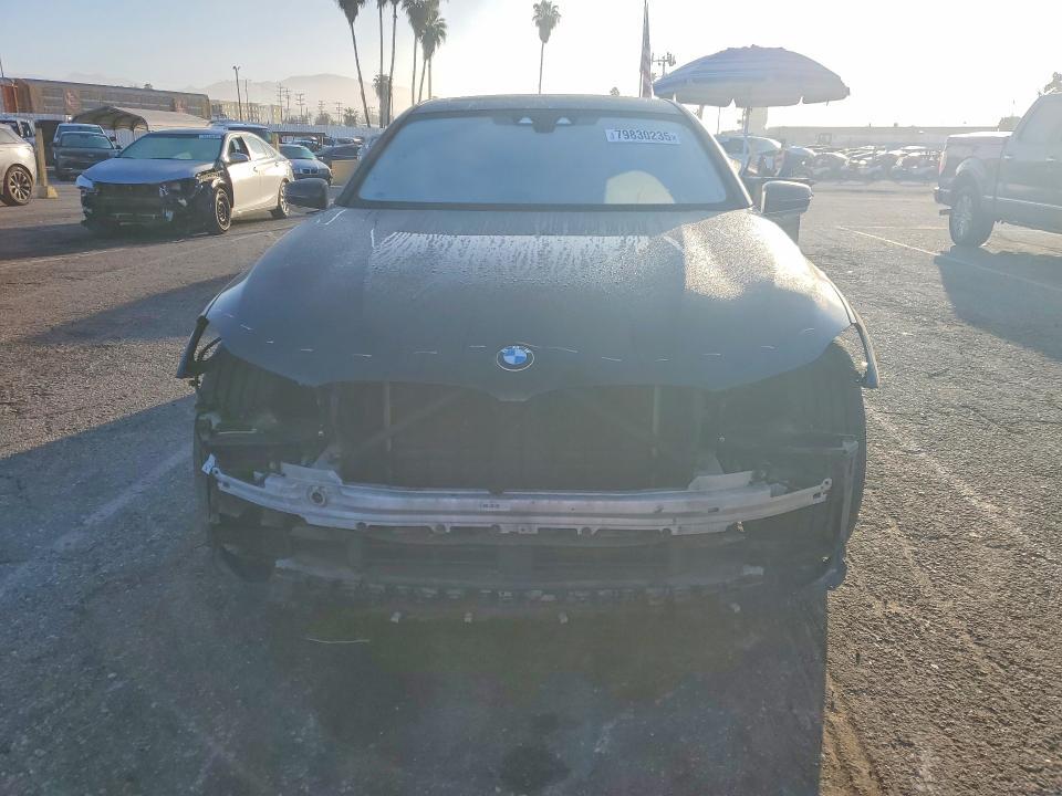 2019 BMW 740 i