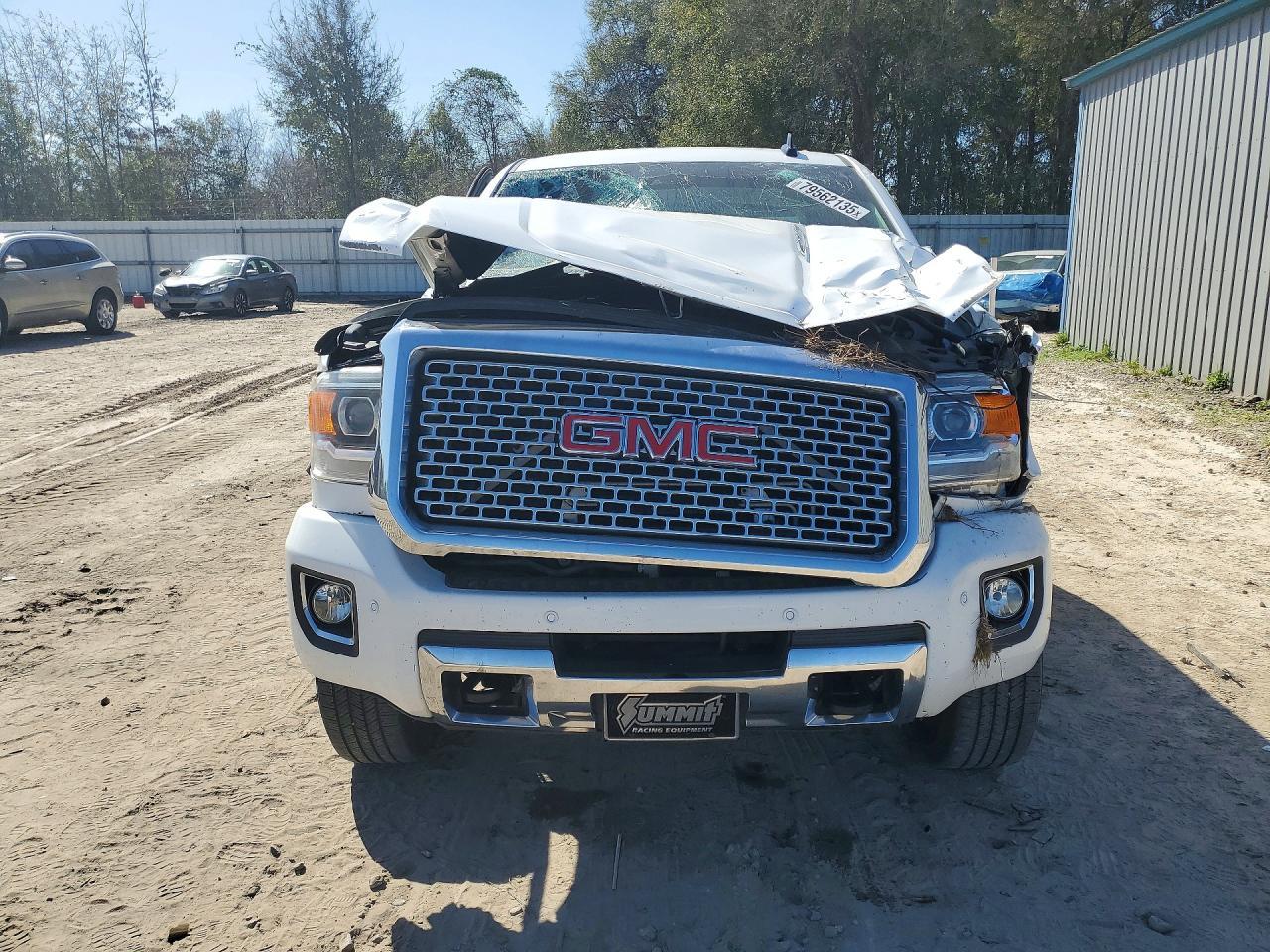 2015 GMC Sierra K2500 Denali