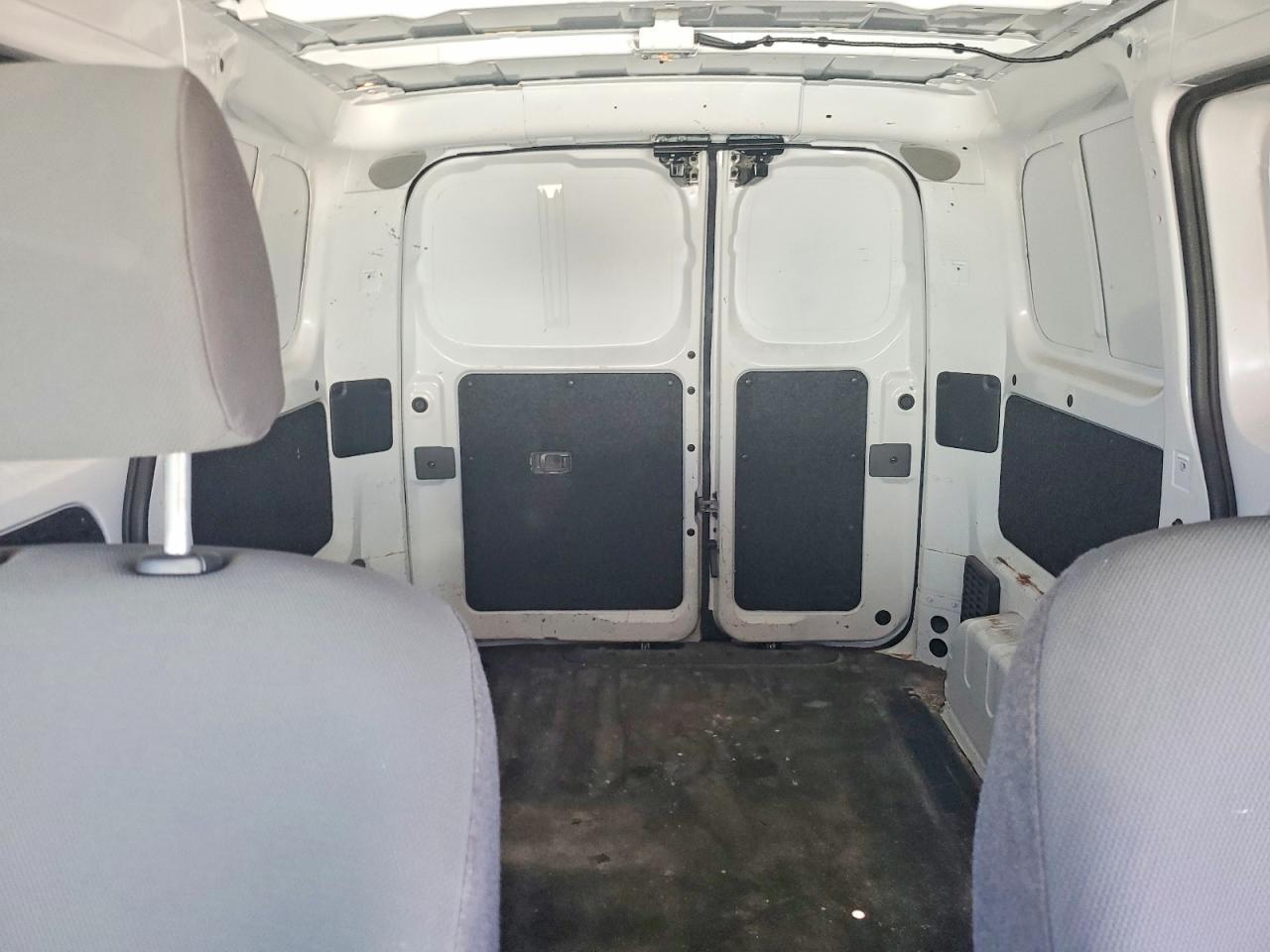 2021 Nissan NV200 SV