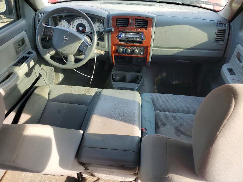 2005 Dodge Dakota Quad SLT