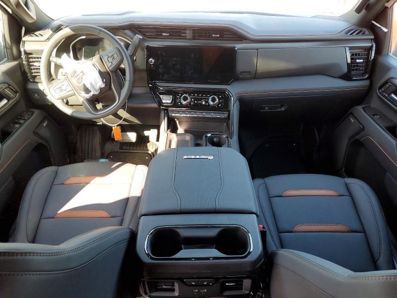 2026 GMC Sierra K2500 AT4