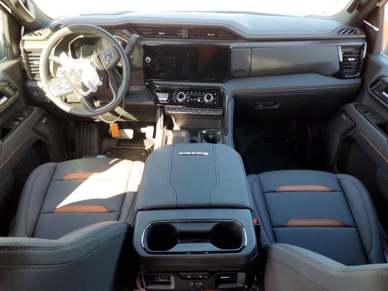 2026 GMC Sierra K2500 AT4