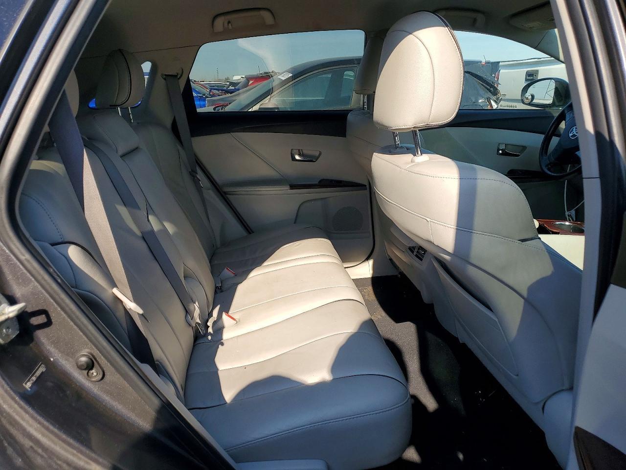 2009 Toyota Venza awd V6