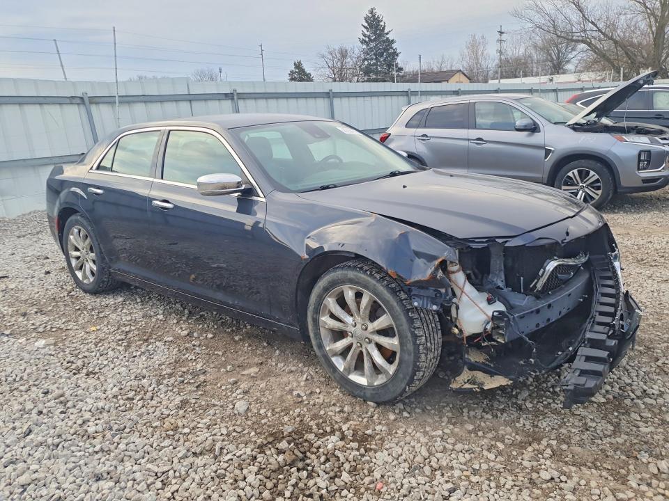 2018 Chrysler 300 Limited