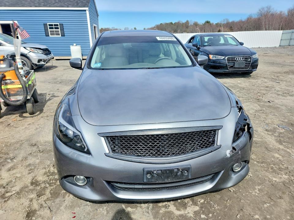 2015 Infiniti Q40 Base