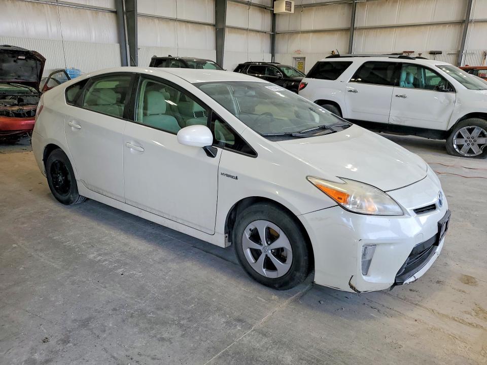 2014 Toyota Prius two
