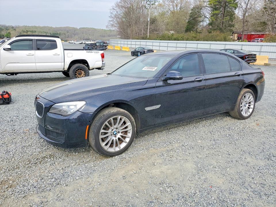 2015 BMW 740 li