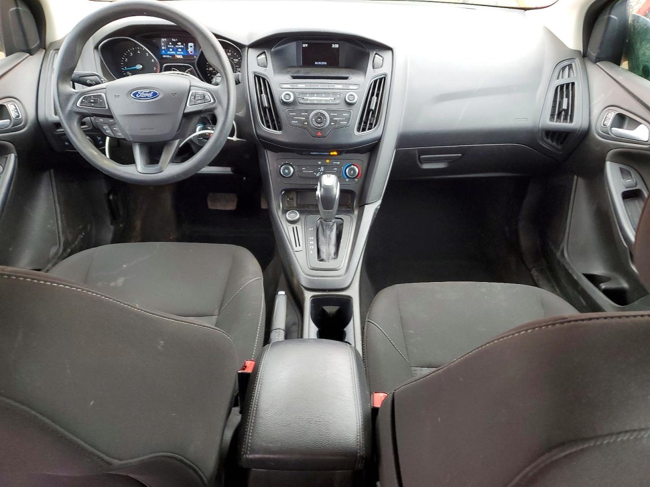 2016 Ford Focus se