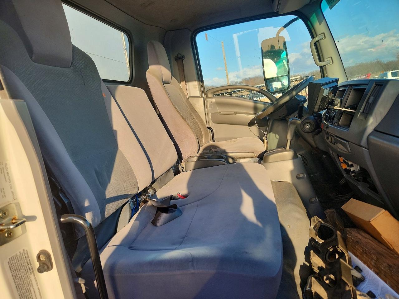 2021 Isuzu NPR HD BOX Truck