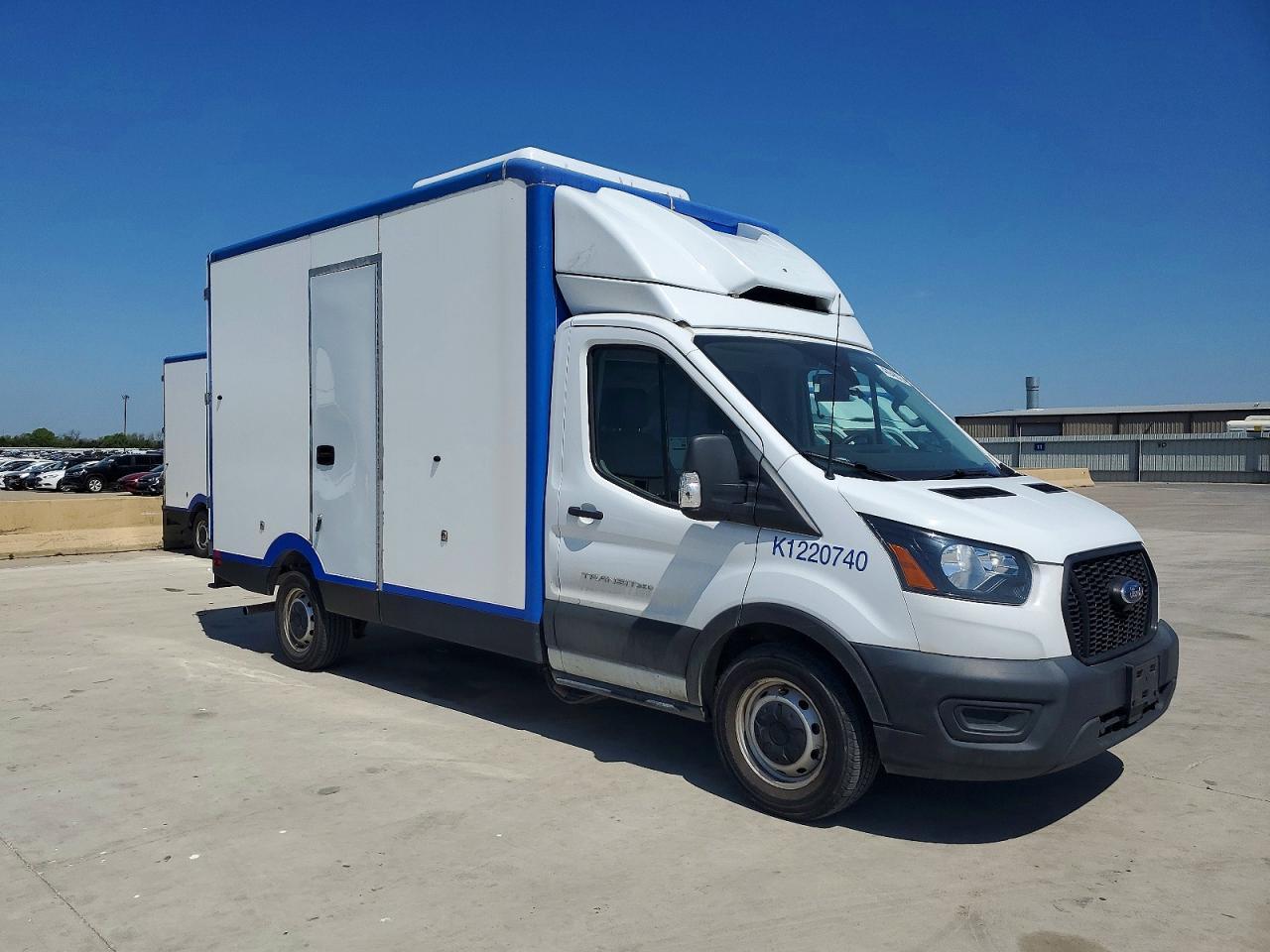 2022 Ford Transit Delivery Truck