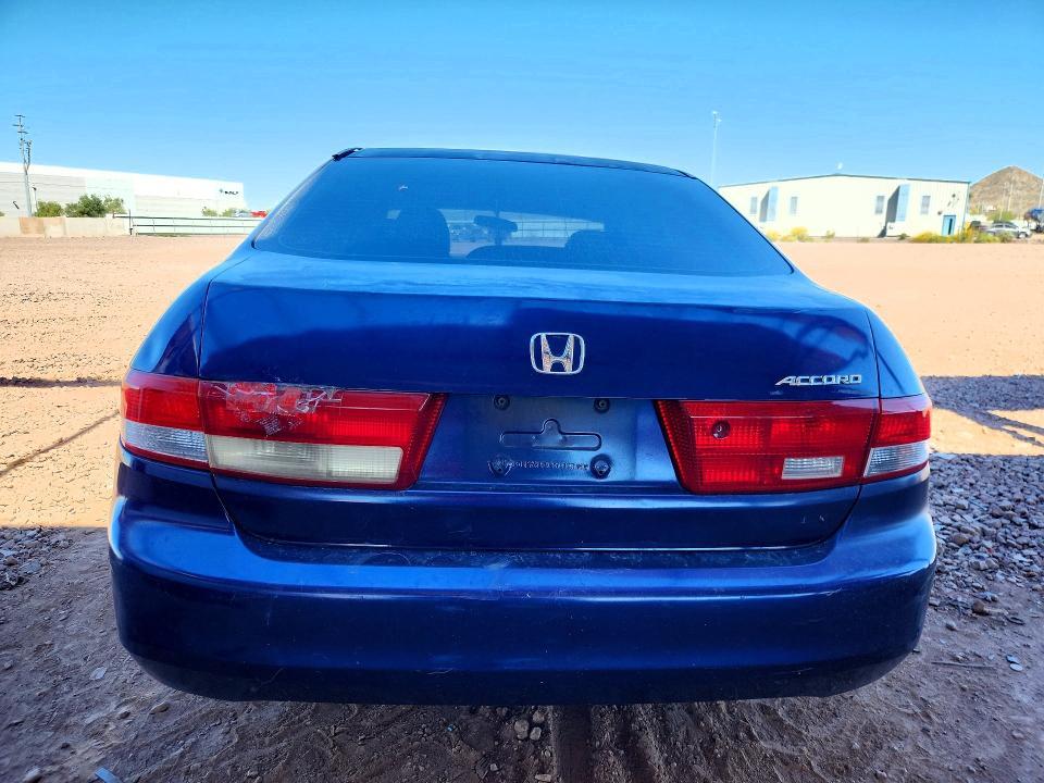 2004 Hond Accord dx