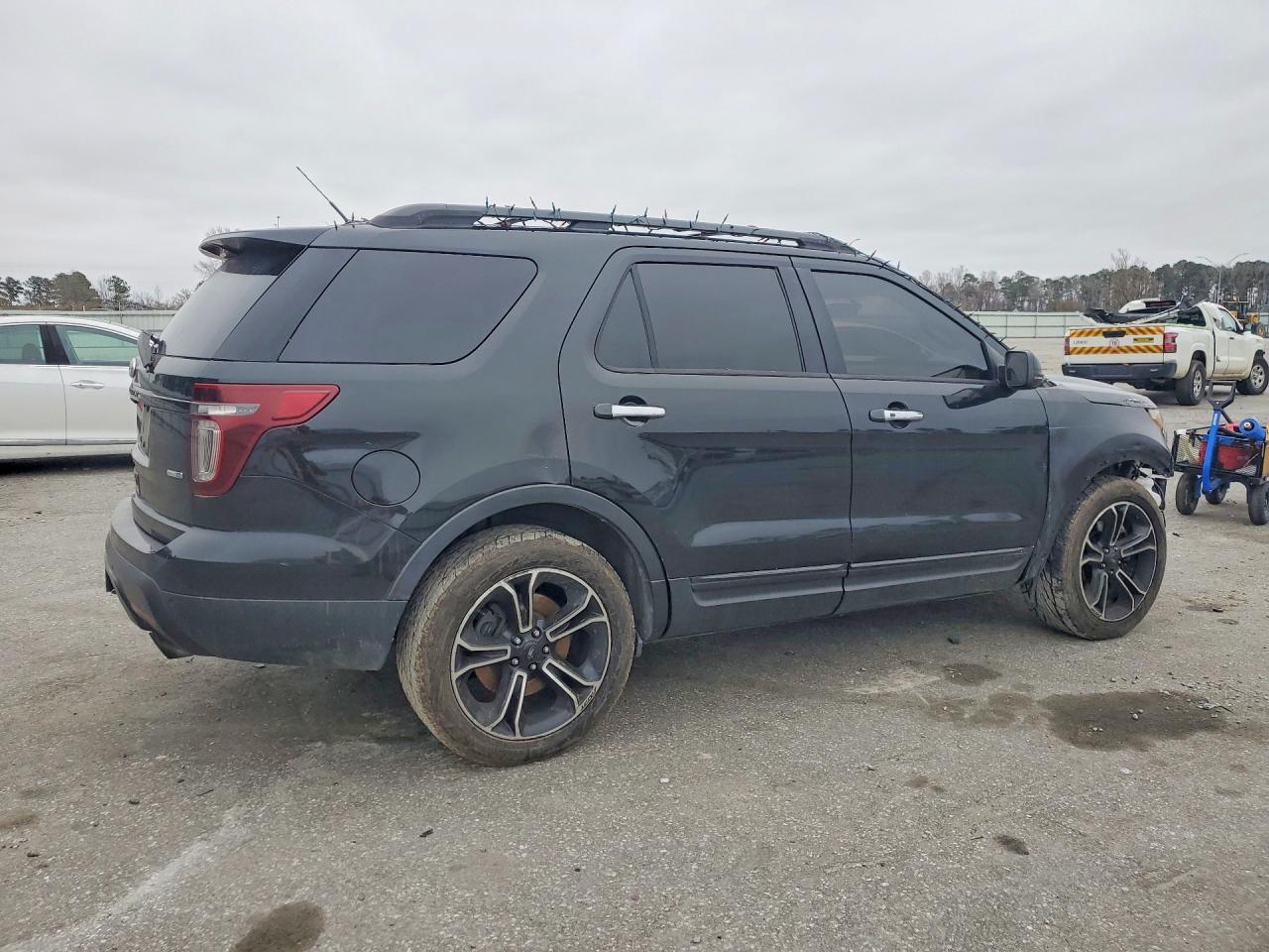 2013 Ford Explorer Sport