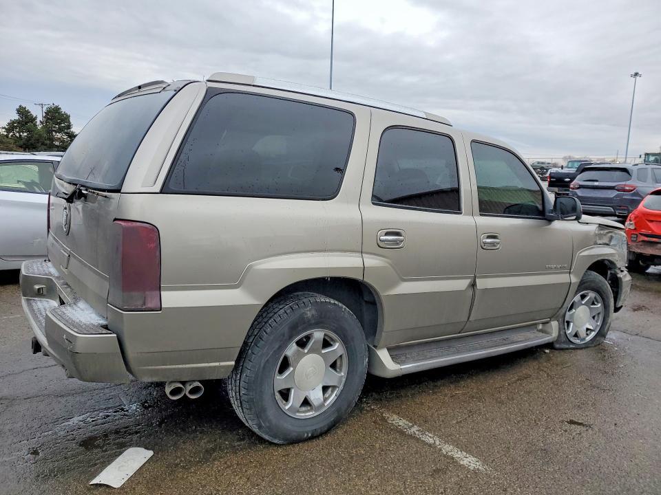 2002 Cadillac Escalade Luxury