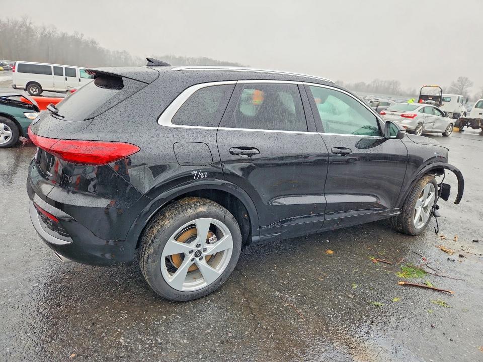 2025 Audi Q5 Premium Plus