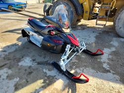 Salvage motorcycles for sale at Milwaukee, WI auction: 2009 Yama Phazer GT