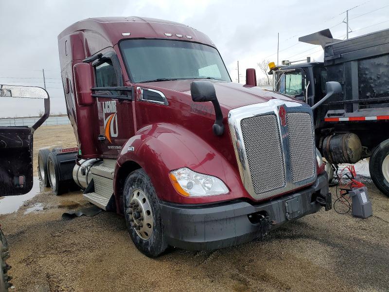 2019 Kenworth T680 Semi Truck