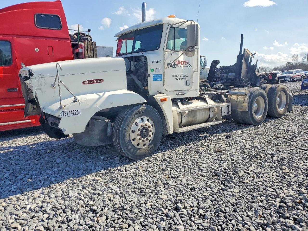 2000 Freightliner Conventional FLD120 Semi Truck