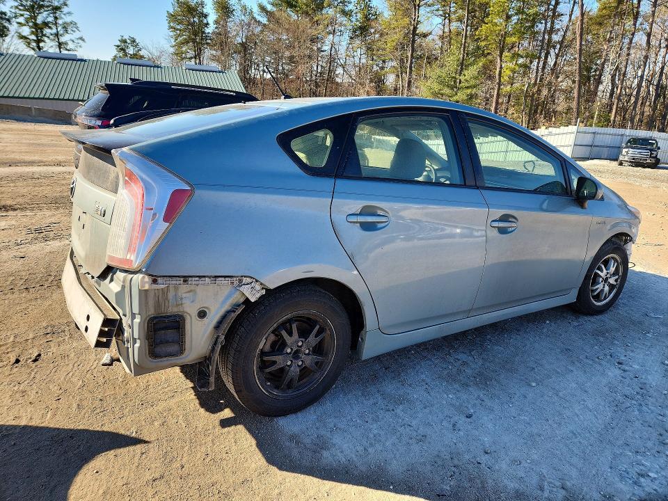 2014 Toyota Prius two