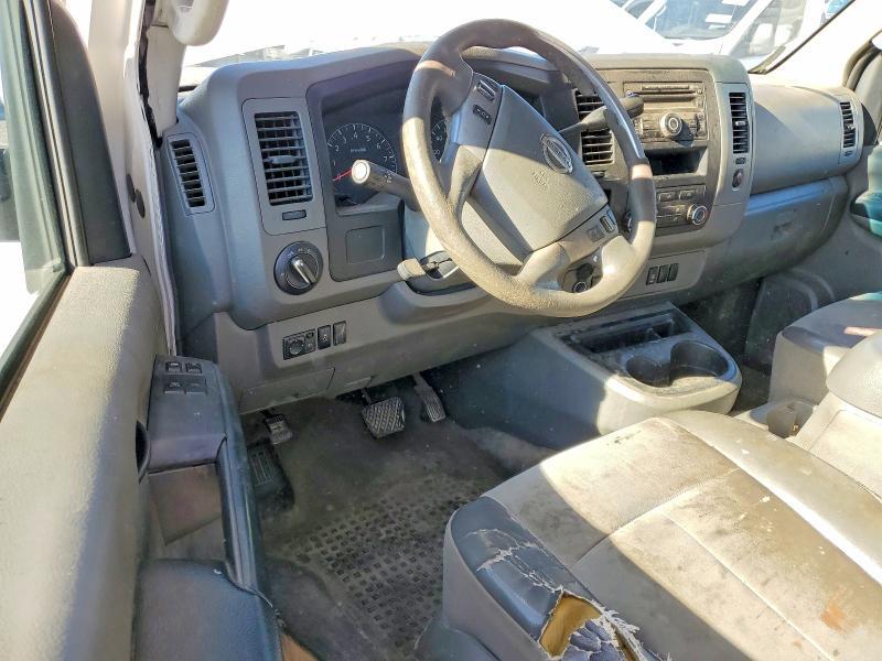 2013 Nissan NV 2500 Delivery Van