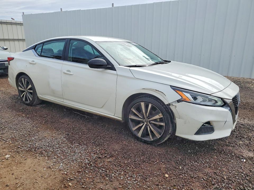 2021 Nissan Altima 2.5 sr