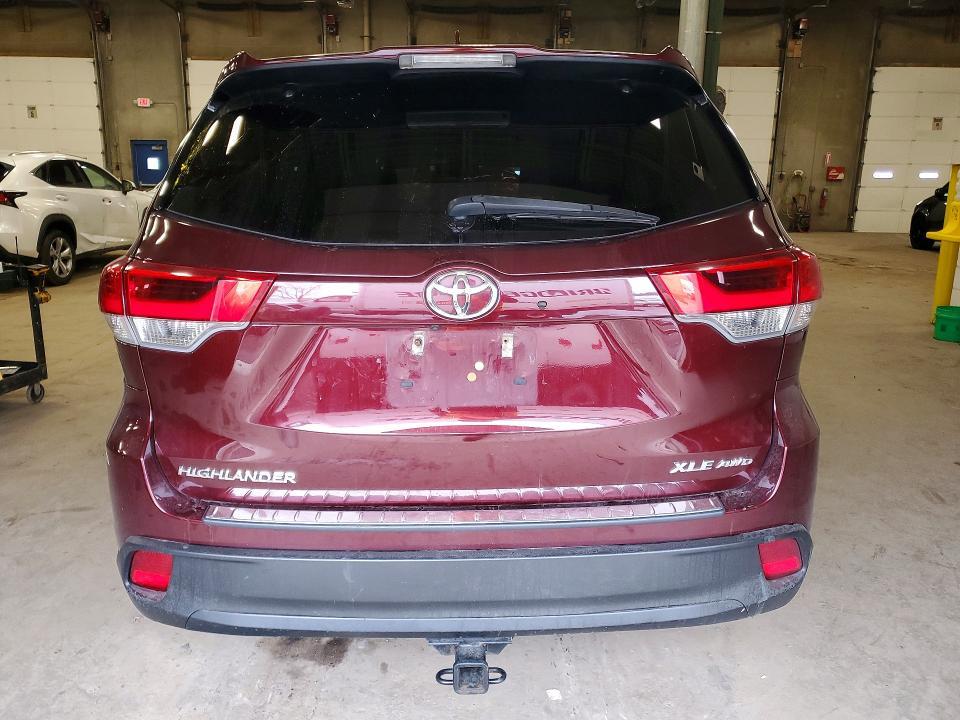2019 Toyota Highlander xle