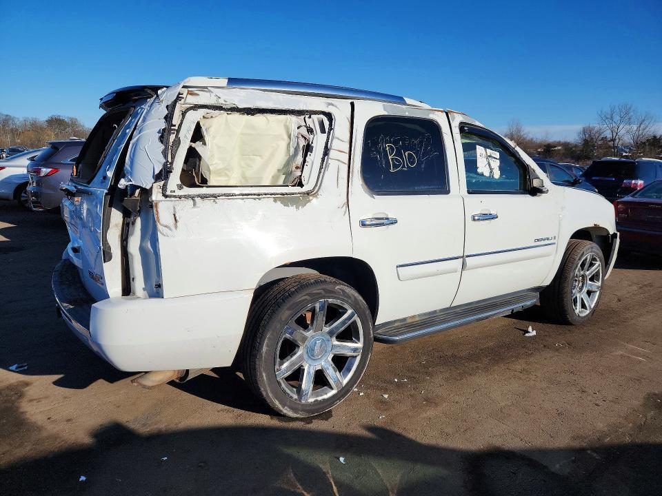 2007 GMC Yukon Denali