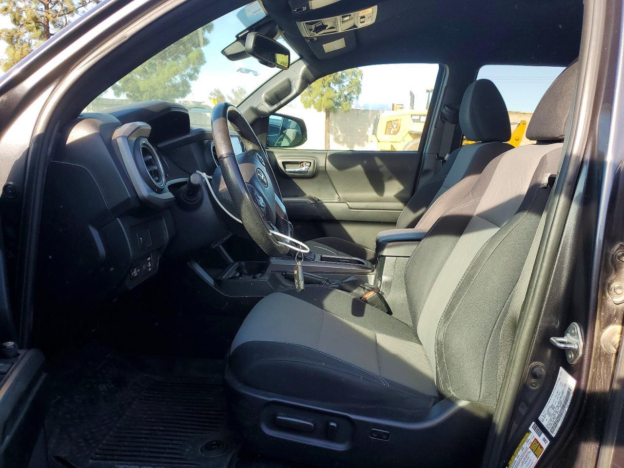 2020 Toyota Tacoma TRD OFF-Road