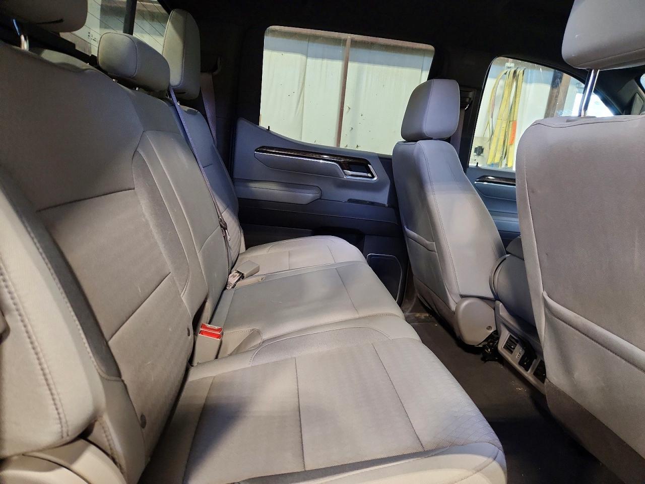 2024 GMC Sierra K1500 SLE