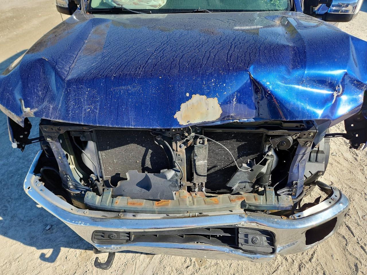 2016 Nissan Titan XD SL