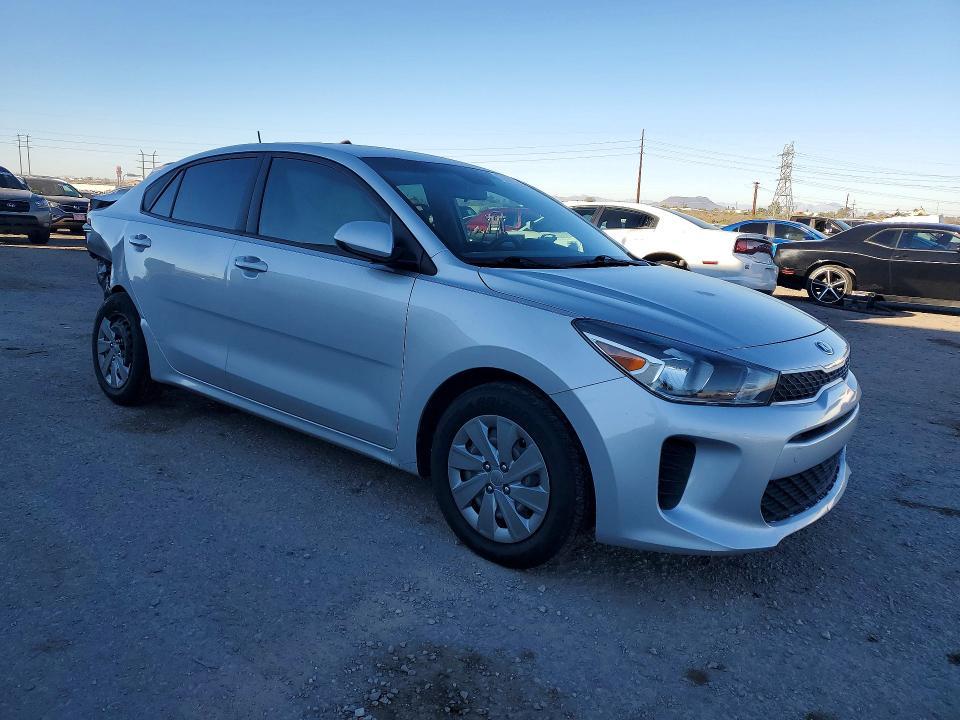 2020 KIA Rio lx