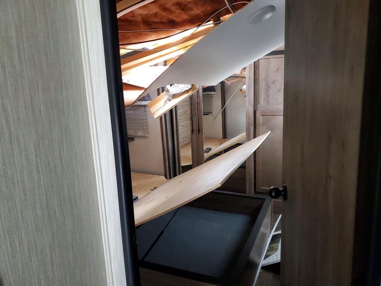 2021 Sabre By Forest Rive 2021 Forest River Sabre Camper