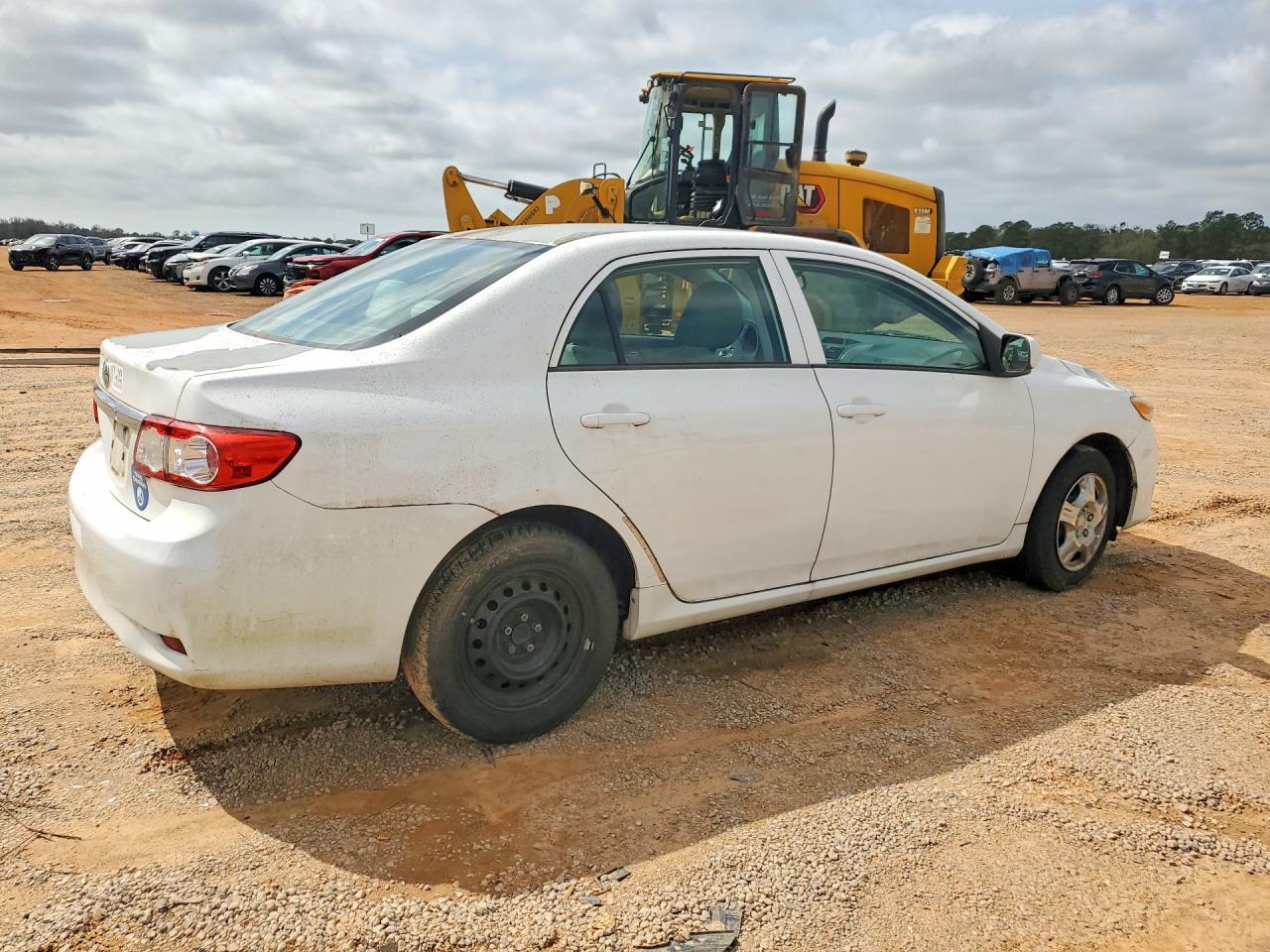 2013 Toyota Corolla l