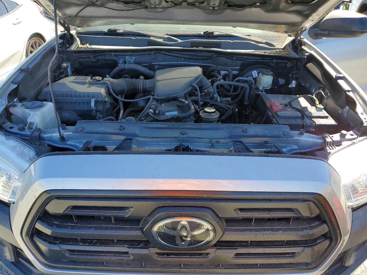 2018 Toyota Tacoma SR