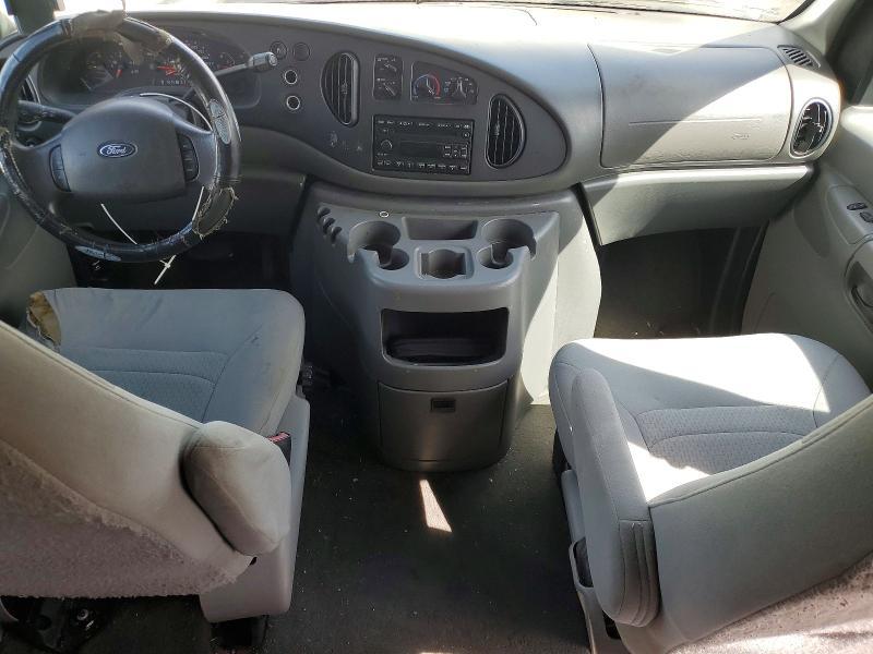 2008 Ford Econoline E350 Super Duty Wagon
