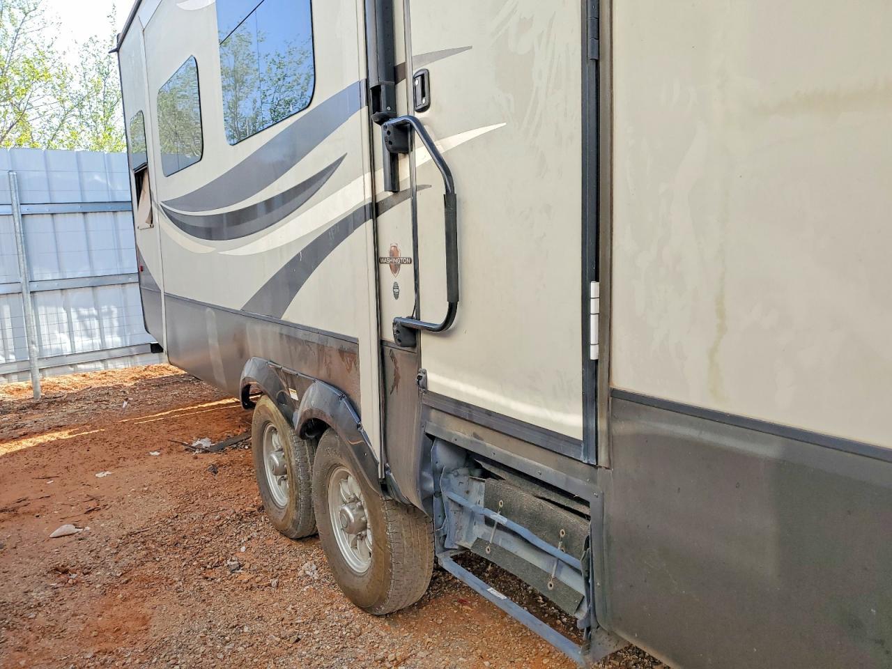 2016 Redwood Rushmore Camper