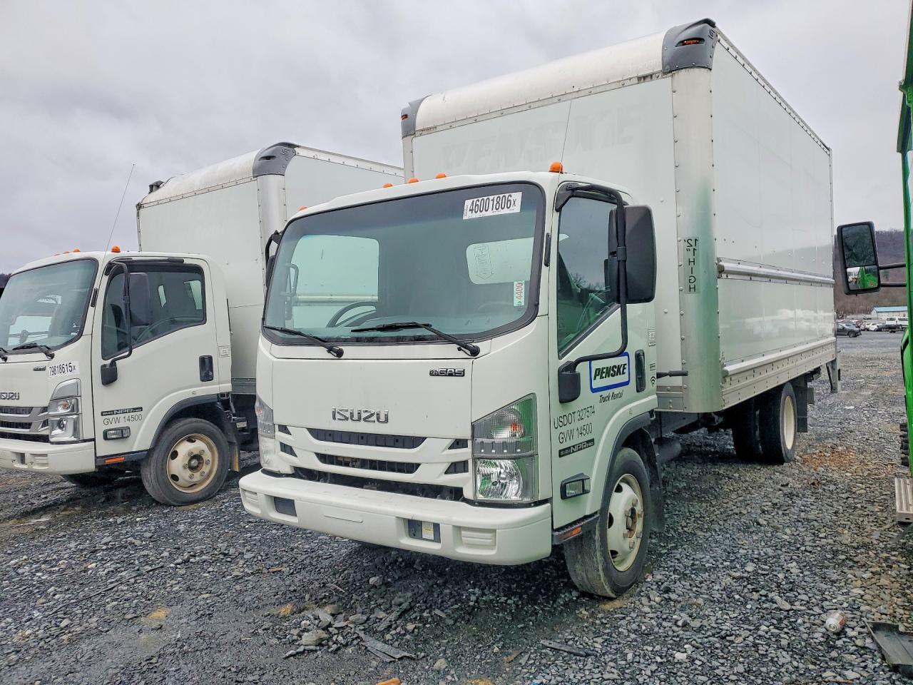 2020 Isuzu NPR HD BOX Truck