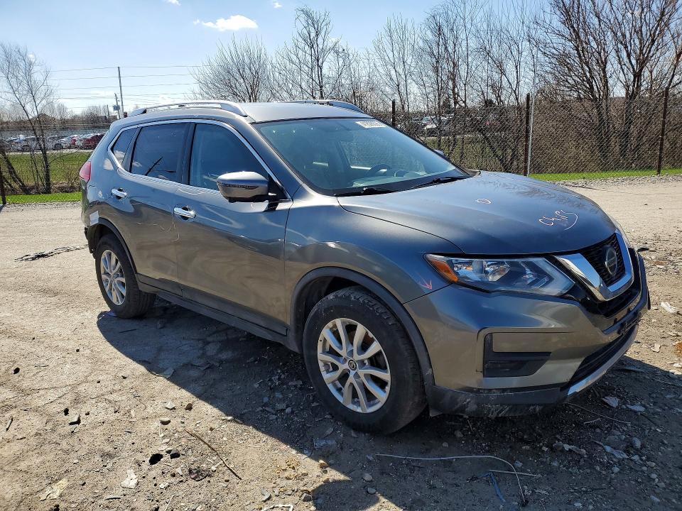2018 Nissan Rogue sv