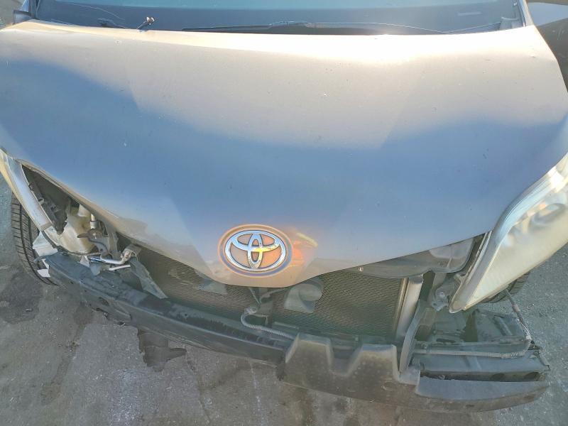 2016 Toyota Sienna l 7-passenger