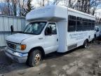 2004 Ford Econoline E450 Super Duty Cutaway Van